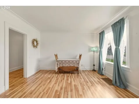 6220 NE 42nd Avenue Portland OR 97218