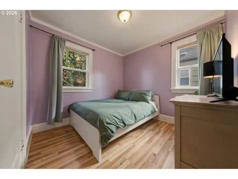 6220 NE 42nd Avenue Portland OR 97218