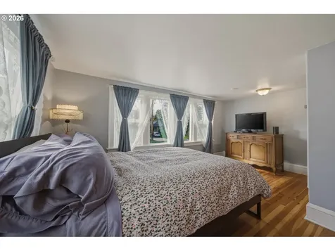 6220 NE 42nd Avenue Portland OR 97218