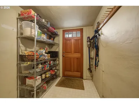 6220 NE 42nd Avenue Portland OR 97218