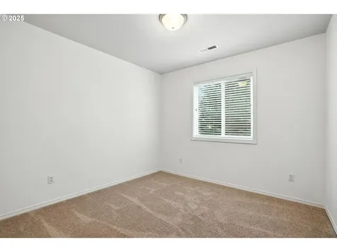 2137 N Q Street Washougal WA 98671