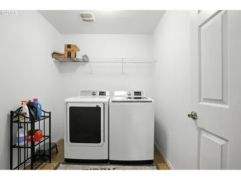 2137 N Q Street Washougal WA 98671