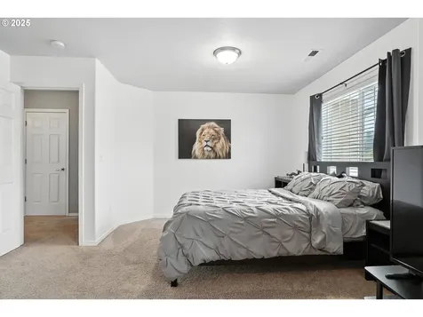 2137 N Q Street Washougal WA 98671