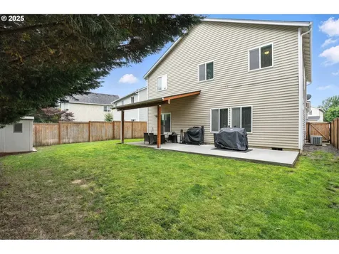 2137 N Q Street Washougal WA 98671
