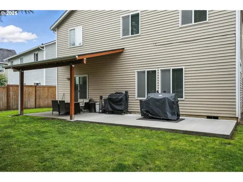 2137 N Q Street Washougal WA 98671