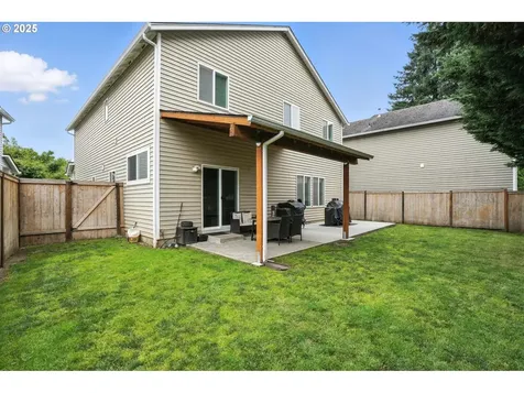 2137 N Q Street Washougal WA 98671