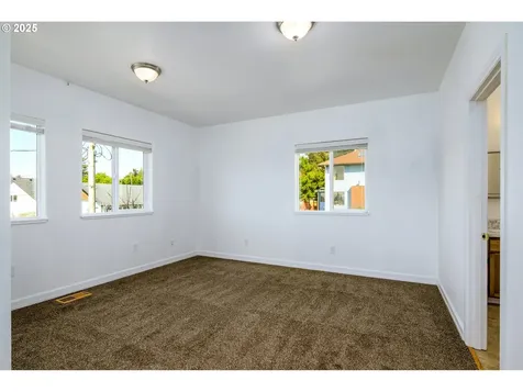 5312 NE Lucky Gap Street Newport OR 97365