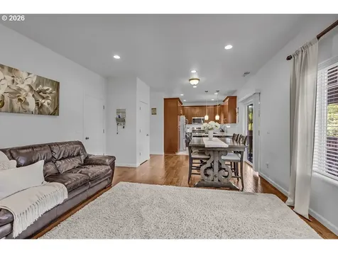 1149 Dahlia Street Woodburn OR 97071