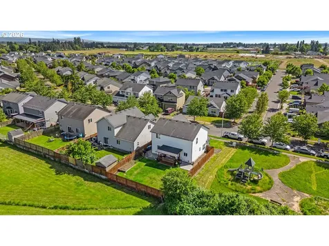 1149 Dahlia Street Woodburn OR 97071