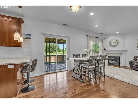 1149 Dahlia Street Woodburn OR 97071