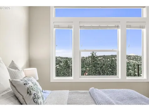 13657 SE Mountain Crest Drive Happy Valley OR 97086