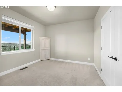 13657 SE Mountain Crest Drive Happy Valley OR 97086