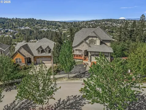 13657 SE Mountain Crest Drive Happy Valley OR 97086