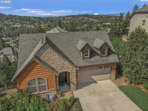 13657 SE Mountain Crest Drive Happy Valley OR 97086
