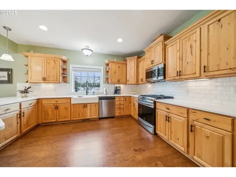 16567 Memory Lane Oregon City OR 97045
