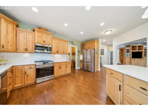 16567 Memory Lane Oregon City OR 97045