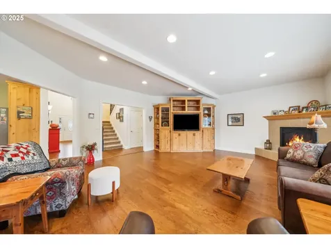 16567 Memory Lane Oregon City OR 97045