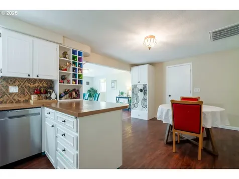 12601 SE 10th Street Vancouver WA 98683