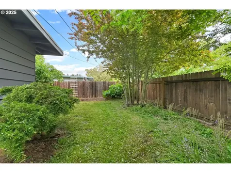 2695 Kincaid Street Eugene OR 97405