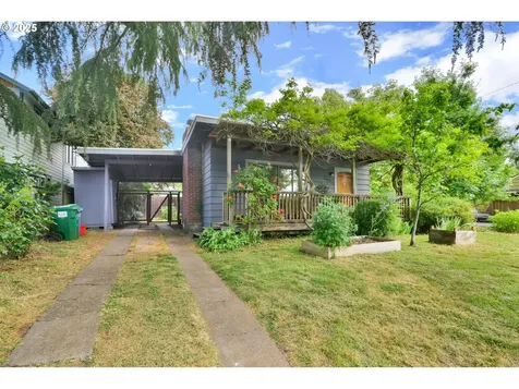 2695 Kincaid Street Eugene OR 97405