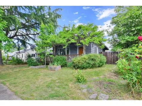 2695 Kincaid Street Eugene OR 97405