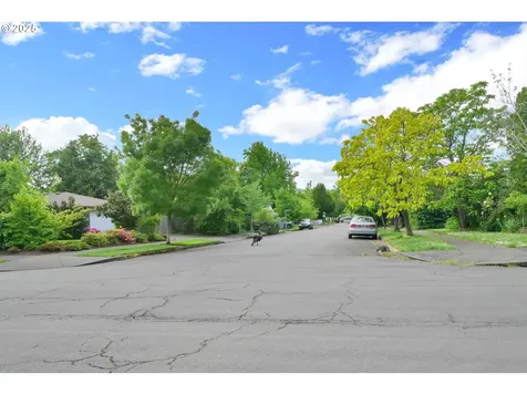 2695 Kincaid Street Eugene OR 97405