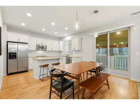 14231 SW Walnut Creek Court Portland OR 97223