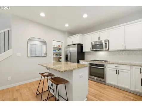 14231 SW Walnut Creek Court Portland OR 97223
