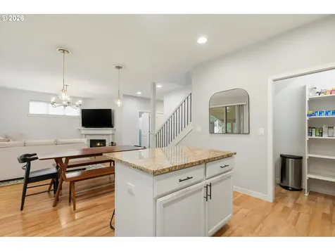 14231 SW Walnut Creek Court Portland OR 97223