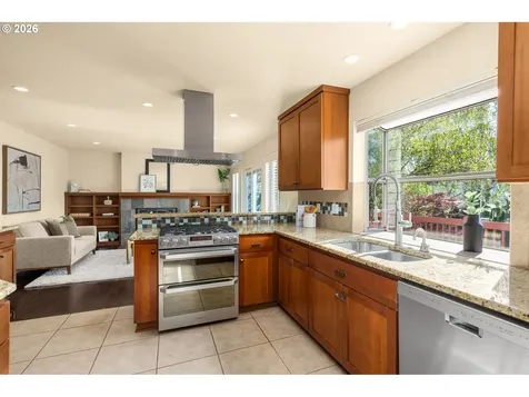 13413 Vermeer Drive Lake Oswego OR 97035