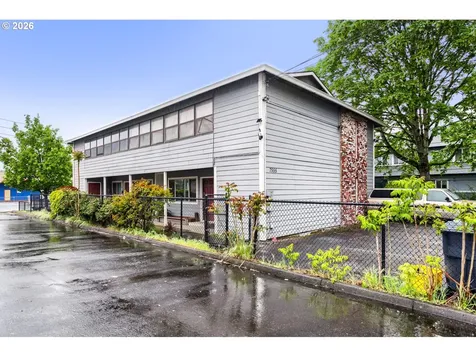 7555 N Portsmouth Avenue Portland OR 97203