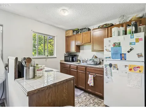 7555 N Portsmouth Avenue Portland OR 97203