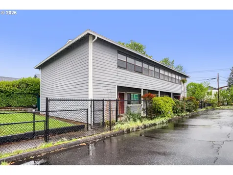 7555 N Portsmouth Avenue Portland OR 97203