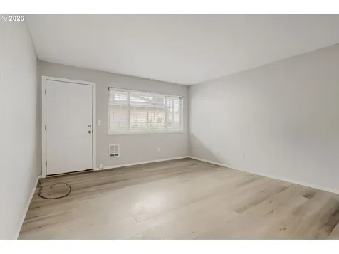 7555 N Portsmouth Avenue Portland OR 97203