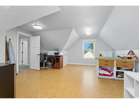 1339 S Baywood Court Canby OR 97013