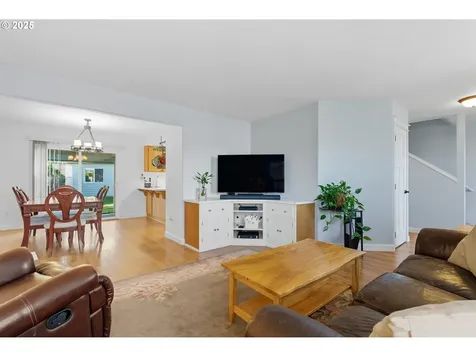 1339 S Baywood Court Canby OR 97013