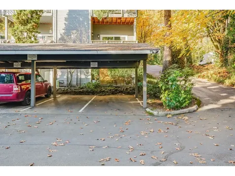 4610 Lower Drive Lake Oswego OR 97035