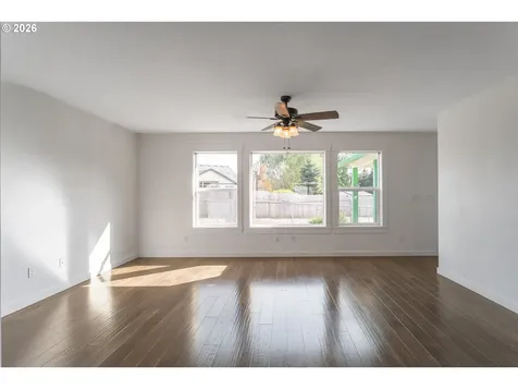 506 E Jones Street Yacolt WA 98675