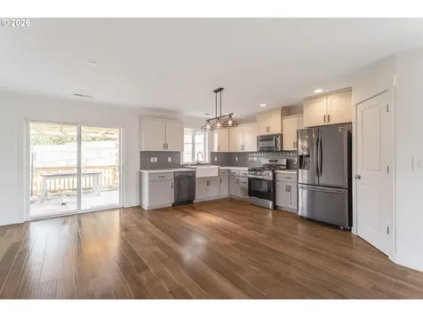 506 E Jones Street Yacolt WA 98675