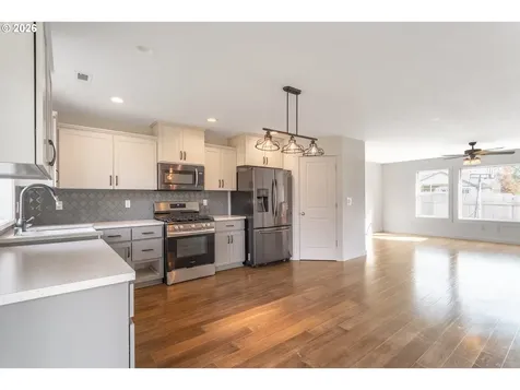 506 E Jones Street Yacolt WA 98675