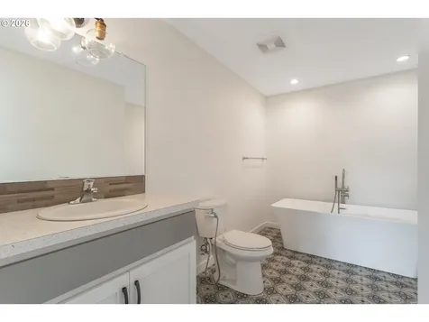 506 E Jones Street Yacolt WA 98675