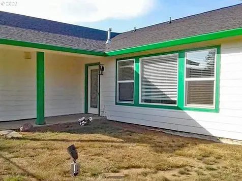 506 E Jones Street Yacolt WA 98675