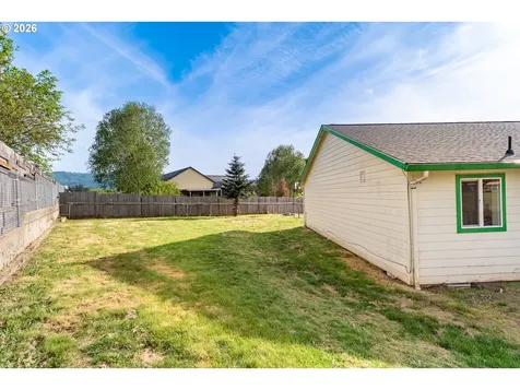 506 E Jones Street Yacolt WA 98675