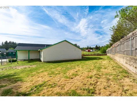 506 E Jones Street Yacolt WA 98675