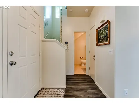 5304 Wales Drive Eugene OR 97402