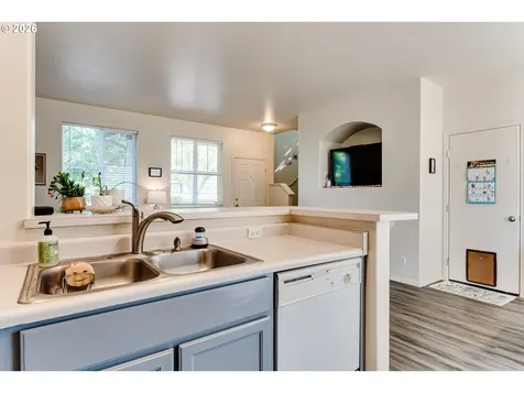 5304 Wales Drive Eugene OR 97402