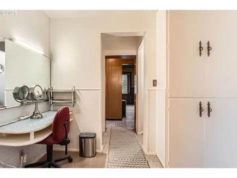 4504 SE 85th Avenue Portland OR 97266