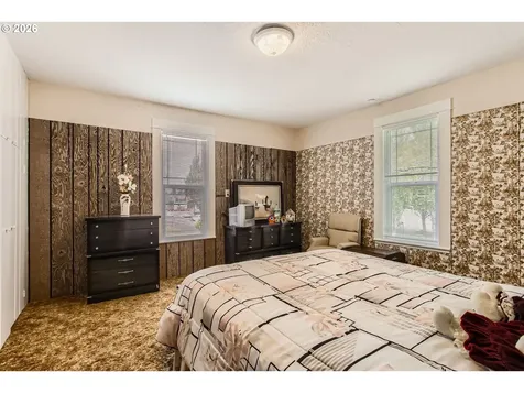 4504 SE 85th Avenue Portland OR 97266