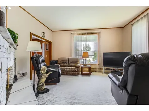 4504 SE 85th Avenue Portland OR 97266