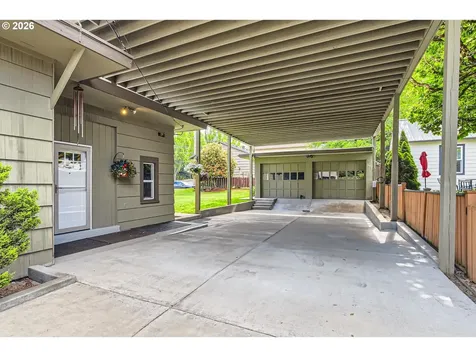 4504 SE 85th Avenue Portland OR 97266
